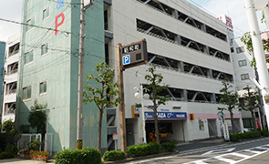 昭和町駐車場入口写真