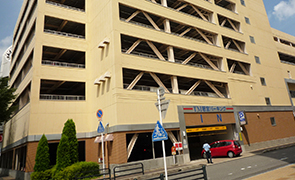 TM 若宮パーキング入口写真